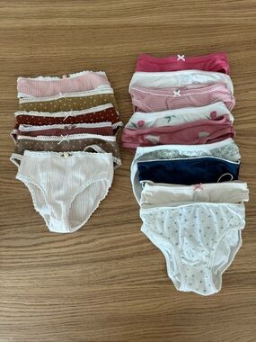 Petit Bateau - Assorted Girl's Underwear Set x15
